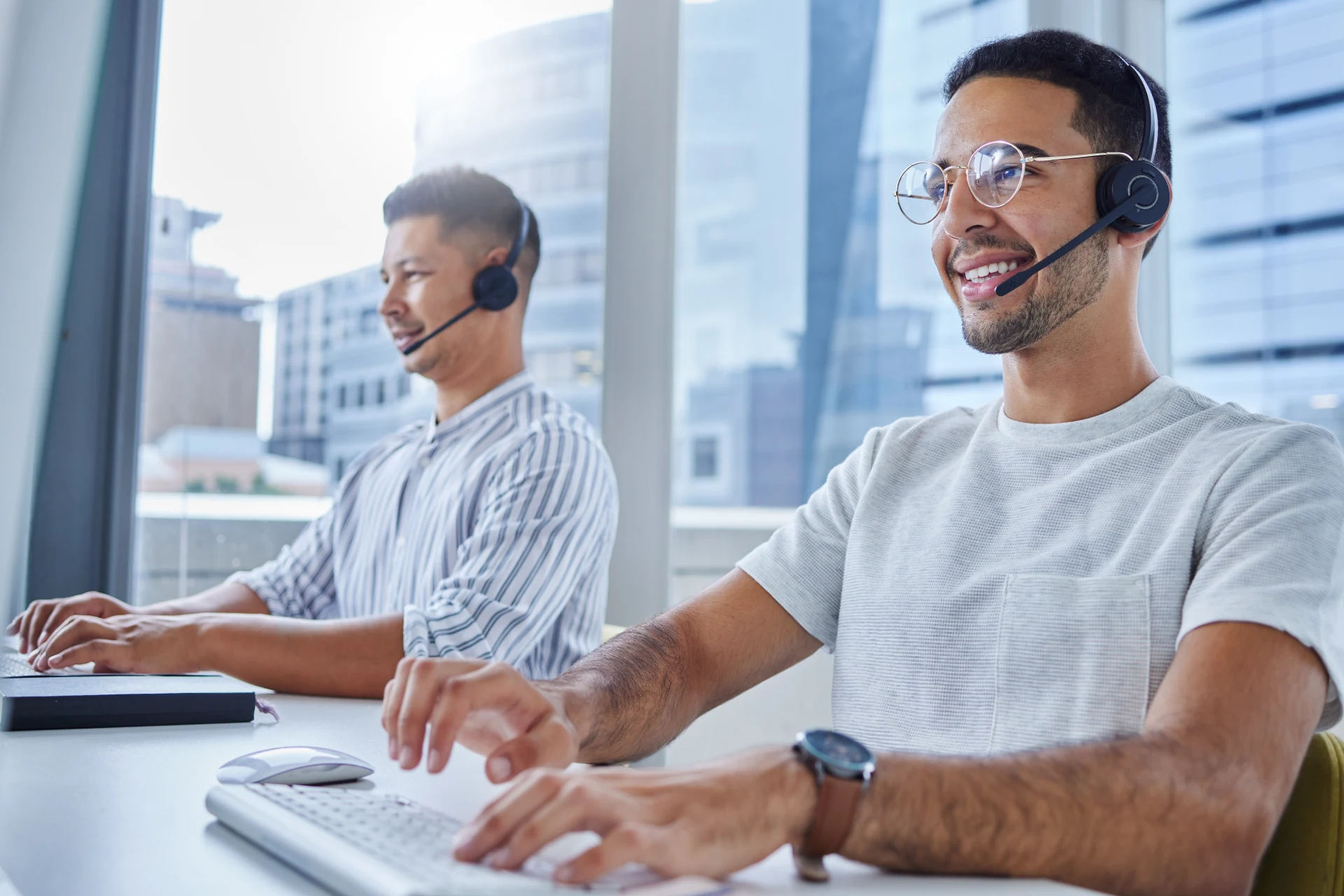 Step-by-step guide on how to become a successful truck dispatcher, including dispatcher training, load coordination, and freight management tools